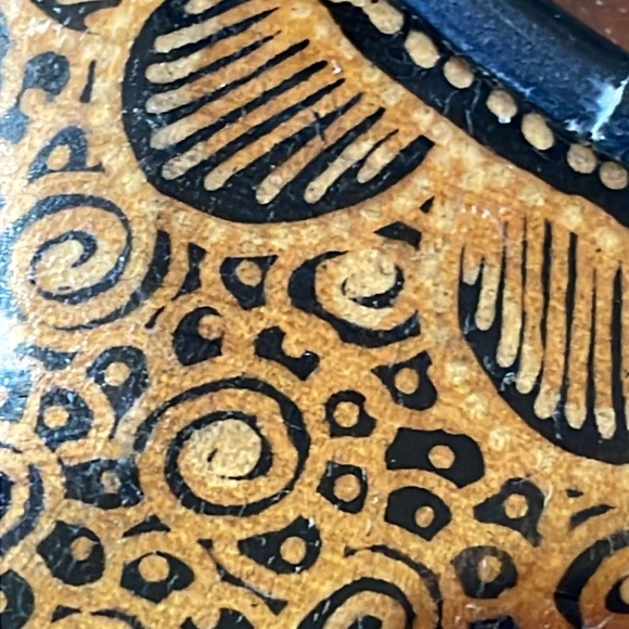 Exotic wood Java Batik Wooden Hand painted vanity hand held Mirror - Picture 6 of 8